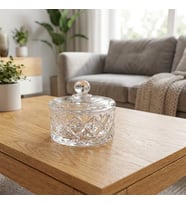 Kare Kesme Desen Kristal Kulplu Kapaklı Cam Çerezlik – Şekerlik – 10×10 cm