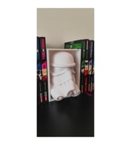 Star Wars Stormtrooper Book Nook (Kitap Arası Dekor)