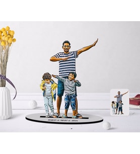 BK Gift Kişiye Özel Tam Boy Baba ve Oğullar Karikatürlü Ahşap Biblo Model-1 (Beyaz)