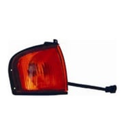 Mazda B2500 1999-2002 Sağ Sinyal Lambası Uh71-51-060C
