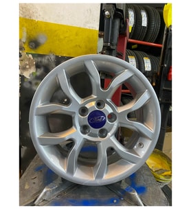 5*108*16*6.5 ET18 CH 65.1 SILVER ST 1602