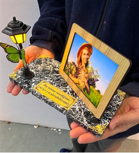 Size Özel Premium Tasarım Led Işıklı Ahşap Fotoğraf Çerçeveli Masa Lambası İsimli & Fotoğraflı (Model 2)