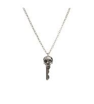 Kuru Kafa Anahtar Skull Key Kolye (Gümüş)