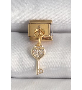 316L Çelik Gold Renk Sallantı Zirkon Taşlı Kalpli Anahtar Model Nomination Charm - SSSSSS9939-1