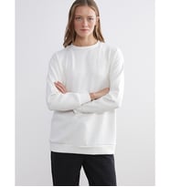 LCW Comfort Beyaz Bisiklet Yaka Taşlı Kadın Sweatshirt