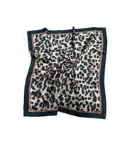 Leopar Desenli Fular Estascarf