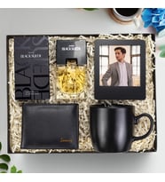 Siyah Erkek Suni Deri Cüzdan & Avon Black Suede Erkek Parfüm & Siyah Kupa & İnstagram Çerçeve Erkeğe Hediye Seti