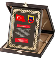Kişiye Özel Plaket Gold Çerçeve Baskılı - Dik Olarak
