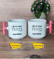 İyi Ki Varsın Teyze Kupa Bardak T Pembe Kulplu Teyzeye Doğum Günü Hediyesi