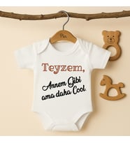Pia Baby B24 %100 Pamuk Teyzem Annem Gibi Ama Daha Cool Yazılı Bebek Body (Ekru)