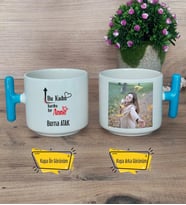 Bu Kadın Harika Bir Anne Kupa Bardak Fotoğraflı T Mavi Kulplu Anneye Doğum Günü Anneler Günü Hediyesi