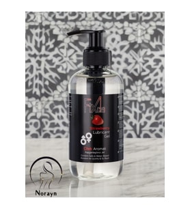 Çilekli Yumuşak Dokunuşlu Su Bazlı Kayganlaştırıcı Jel 250 ml Vajinal