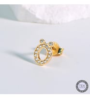 14 Ayar Altın Taşlı Ö Harf Küpe 0,52 gr