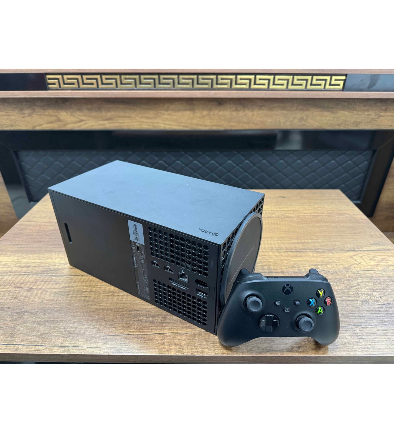 Xbox Series X 1 TB SSD Tek Kol (İKİNCİ EL)