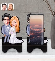 BK Gift Kişiye Özel Sevgililer Karikatürlü Ahşap Biblo Telefon Standı-104