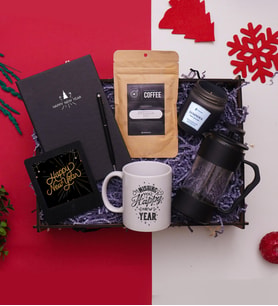 Yılbaşı , Yeni Yıl Hediye Seti Frenchpress, Defter, Kalem, Çerçeve, Kahve, Kupa Bardak, Mum,
