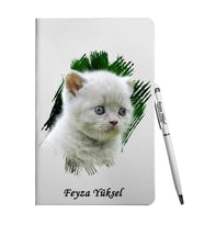 Kişiye Özel Kedi Tasarımlı Beyaz Defter Kalem Hediye Seti