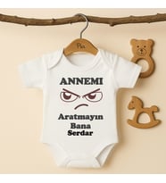 Pia Baby B32 %100 Pamuk Annemi Aratmayın Bana Yazılı Tasarlanabilir İsme Özel Bebek Body (Ekru)