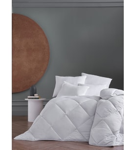 White Line Çift Kişilik Microfiber Yorgan (Beyaz)