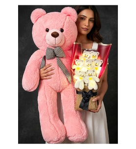 Arkadaşa Hediye 90cm Pembe Ayıcık ve Kalpli Ayıcıklı Ledli Buket