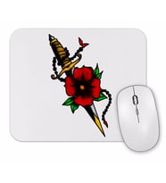 Rosa e Punhal Mouse Pad