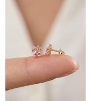 Pembe Taşlı Kedi Patisi 14 Ayar Altın Küpe (Gold)