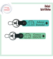 Kamp Arkadaşlığına Değer Katan Hediye, Karavan Temalı Anahtarlık 2’li Set, Turkuaz-Açık Yeşil