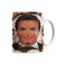 Arnold Schwarzenegger Kupa Bardak Porselen