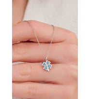 925 Ayar Gümüş Aqua Taşlı Yonca Kadın Kolye