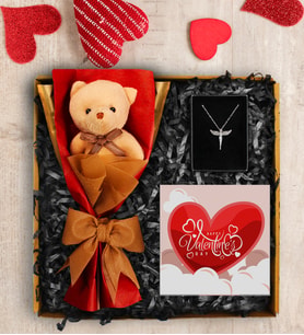 Sevgililer Gününe Özel Ayıcık Buketi & Melek Kolye Hediye Seti