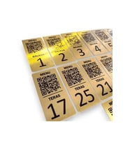 QR Kod Menülü Gold Masa Numarası - Kişiye Özel Baskılı Masa Numaratörü 1-20 Arası 10x5 Cm