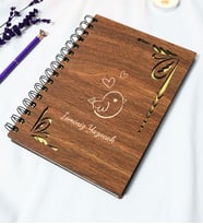 Kişiye Özel Kuş Desenli Ahşap Kapaklı Defter - Ajanda - İsme Özel - A5 60 Yaprak (120 SAYFA) Hediyelik (Gold)