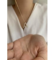 kişiye özel minimal harf kolye