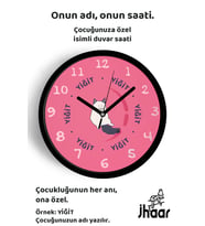 İsme Özel Sevimli Kedi Çocuk Odası Duvar Saati Orta Boy 30 cm Siyah Camlı Sessiz