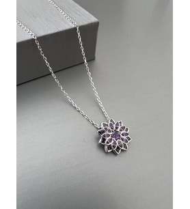 Zeta Jewel 925 Ayar Gümüş Lotus Çiçek Kolye- Ametist Taşlı Zarif Hediye (Gümüş Gri)