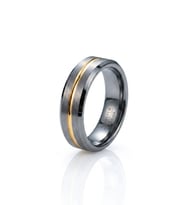 Erkek Gümüş Renk Gold Çizgi Detay 6 mm Tungsten Yüzük