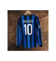Sneijder 10 Retro Inter/ac Madrid Finali Uzun Kollu Forması (Mavi)
