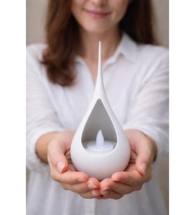 Modern Masaüstü Su Damlası Dekor, LED Işıklı, 17 cm, Şık ve Zarif Tasarım (Krem)