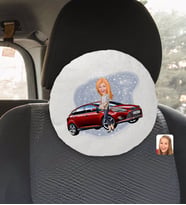 BK Gift Kişiye Özel Plakalı Kadın Ford Focus Karikatürlü Yuvarlak Araç Koltuk Yastığı-1