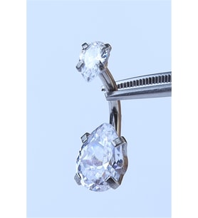 Beyaz Damla Taş Orta Boy Göbek Silver Piercing