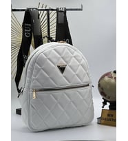 Kadın Sırt Çantası Kapitone Desenli 30/35 cm (02)