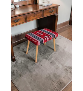 Kilim Dokuma Polyester Kumaş Gürgen Ahşap Ayak Dekoratif Tabure Puf
