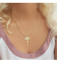 Kişiye Özel Lotus Çiçeği Tasarımlı İsimli  24 Ayar Has Altın Kaplama Gümüş Kolye
