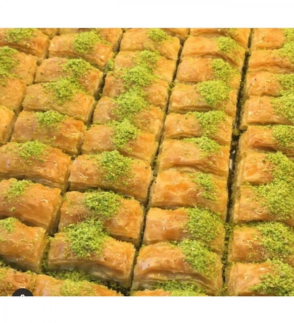 FISTIKLI BAKLAVA