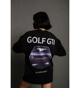 Oversize Baskılı Tişört – Golf GTI Retro Araba Desenli, Ön - Arka Dijital Baskı, Sokak Modası Stil - Siyah