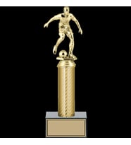 ODAK KUPA - Figürlü Kupalar - Futbol Figürlü Kupalar FG-007 A - 28 cm