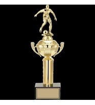 ODAK KUPA - Figürlü Kupalar - Futbol Figürlü Kupalar FG-048 C - 37 cm