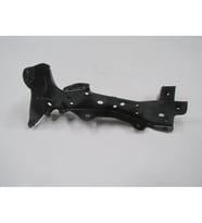 AUDI A3- SD/HB/SB- 13/16; ÖN ÇAMURLUK BRAKETİ SAĞ (TW) 8V0821136C 1304-2107