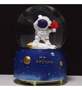 Astronot Temalı Büyük Boy Püskürtmeli Müzikli Işıklı Kar Küresi