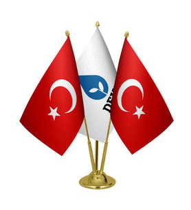 Masa Üstü Deva Partisi Bayrağı Türk Bayrağı Üçlü Pirinç Direk Masa Bayrak Seti